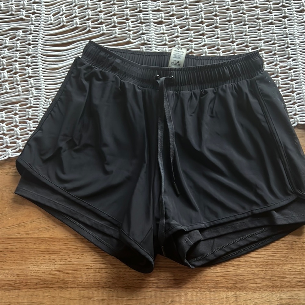 Athliesure mono b shorts